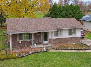 44561 Lowell Ave, Canton, MI