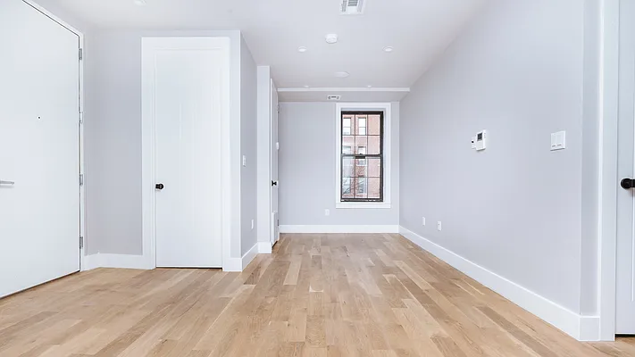 Rented by Nooklyn NYC LLC | media 10