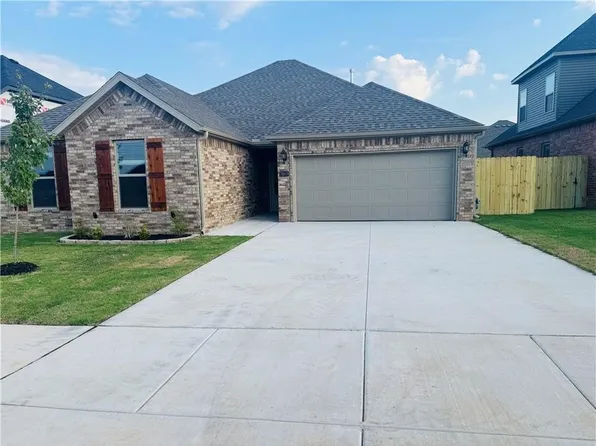 6604 SW Orange Ave, Bentonville, AR 72713