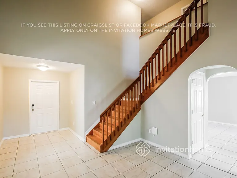 1330 NW 192nd Ln — Photo 5