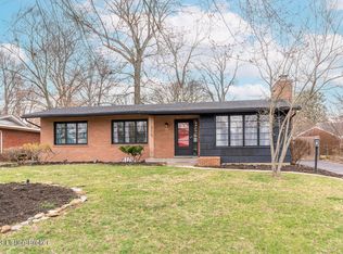 312 Bramton Rd, Bellewood, KY 40207