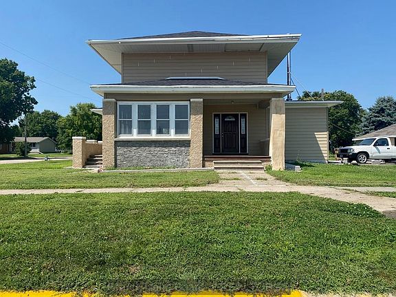 2nd image of 120 West Ave