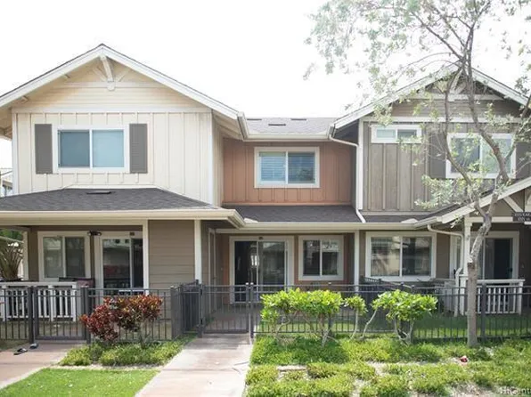 1020 Kakala St, Kapolei, HI 96707