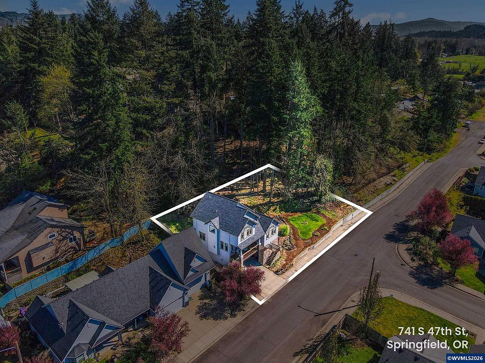 1st image of 741 S 47th St