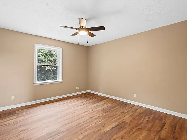 700 Jones Lane 6 #7-5-8 — Photo 18