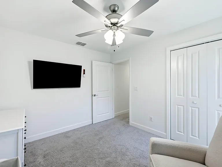 8452 Dorsey St — Photo 16