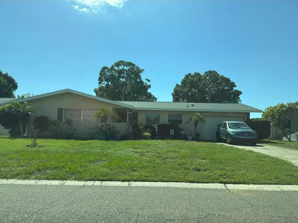 13944 Trinidad Dr, Seminole, FL 33776