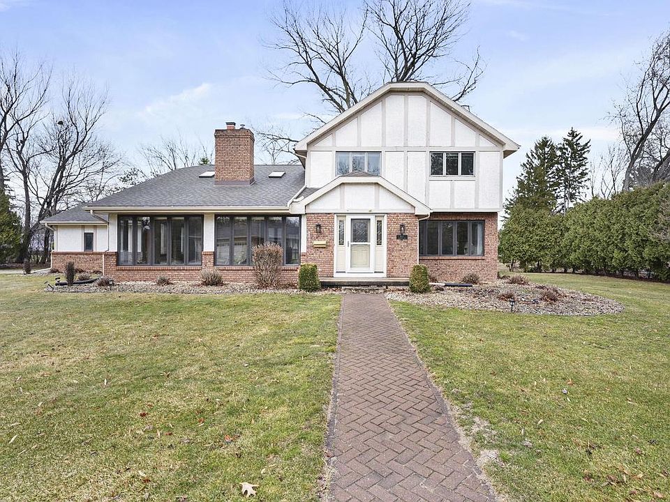 1st image of 607 Greenway Road