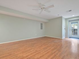 1360 Kenyon St NW, Washington, DC