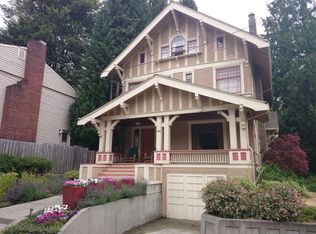 1622 Madrona Dr, Seattle, WA 98122