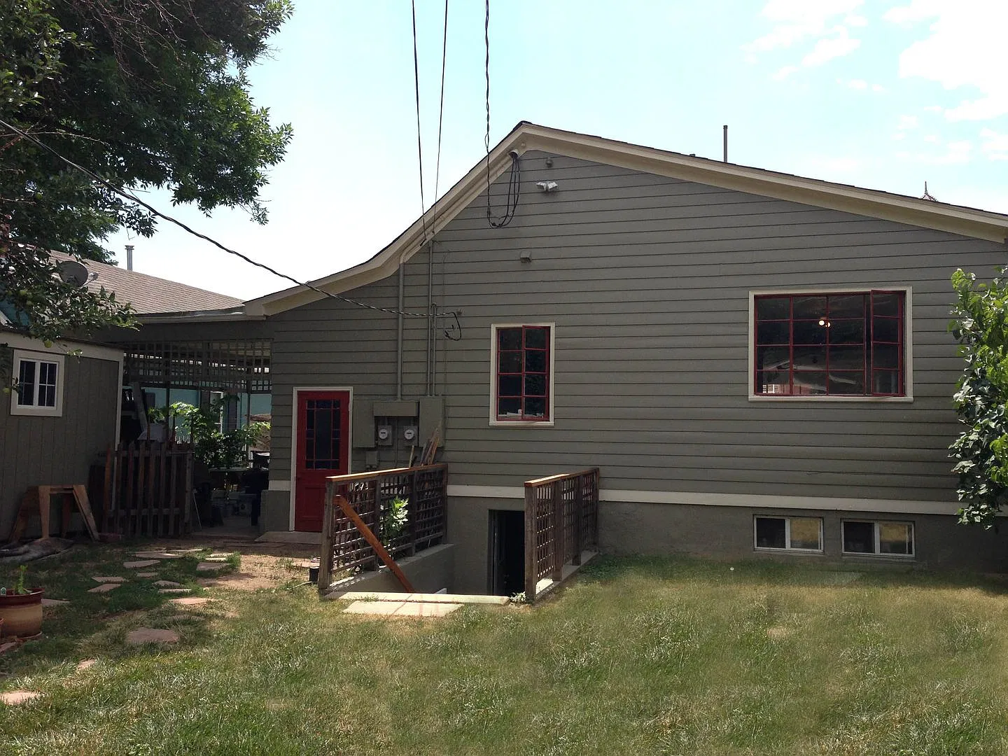 2021 Pine Street — Photo 2
