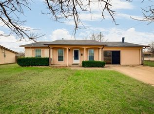500 Kemper Ave, Crowley, TX 76036