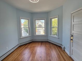 869 Brock Ave #2N, New Bedford, MA 02744