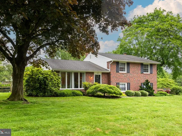 630 Morris Ln, Wallingford, PA 19086