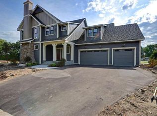 2973 Ensign Ave, Saint Louis Park, MN 55426