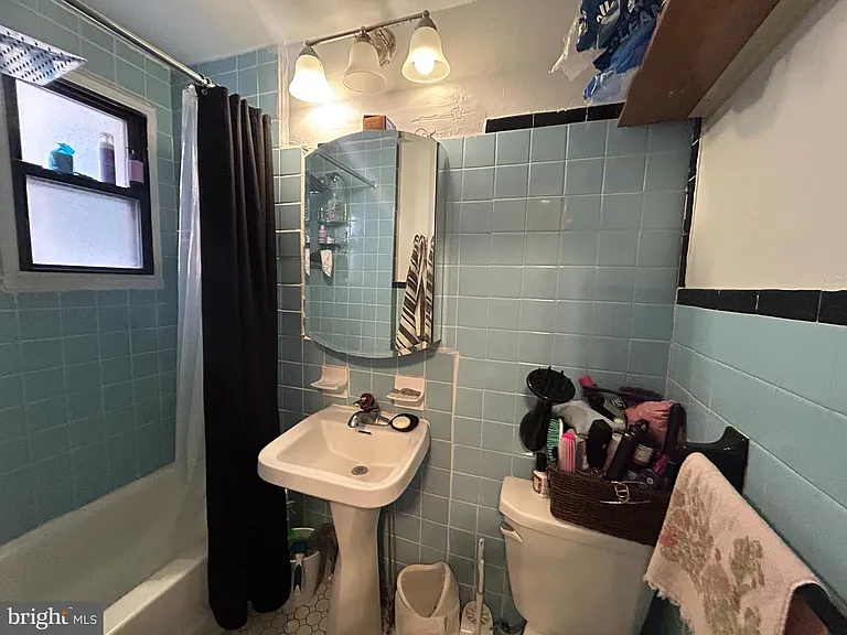152 N 21st St #2R — Photo 8