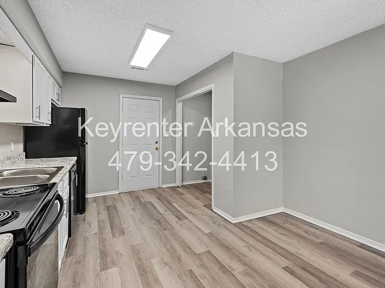 4451 W Acoma St — Photo 12