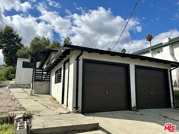 4th image of 3417 Chadwick Dr