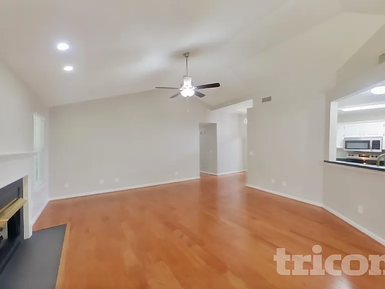 2103 Academy Way — Photo 2