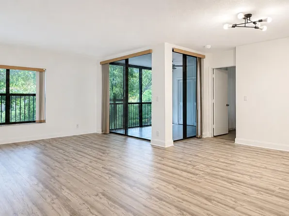 2881 Carambola Circle S #2072, Coconut Creek, FL 33066