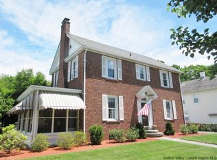 195 Market St, Saugerties, NY 12477