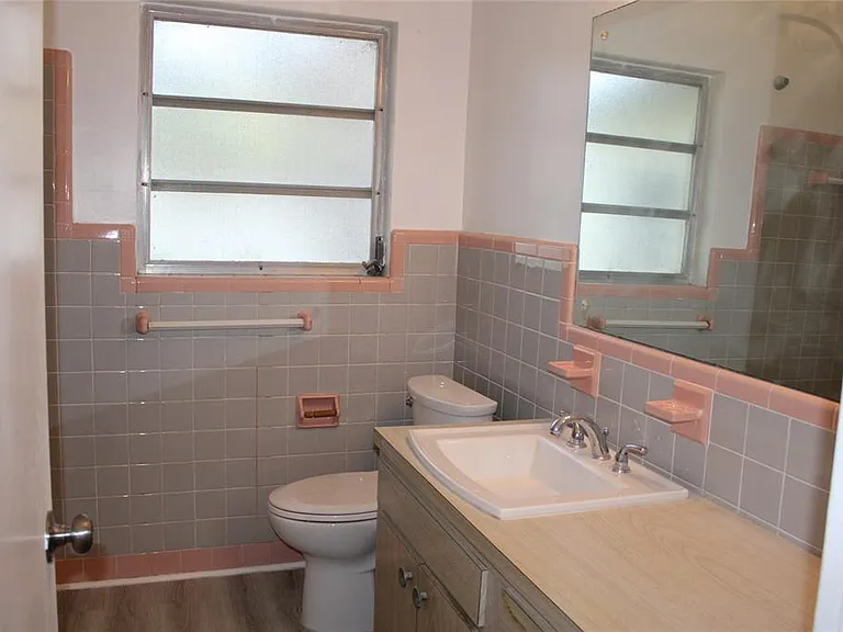 1523 S Fredrica Ave — Photo 7