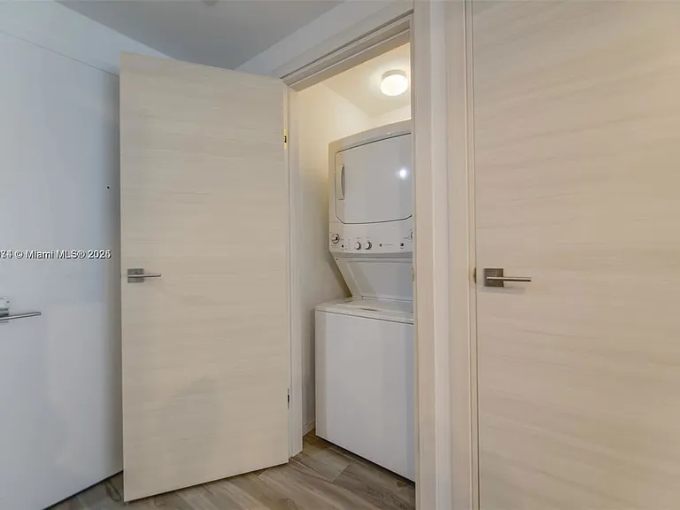 801 S Miami Ave #1702 — Photo 9