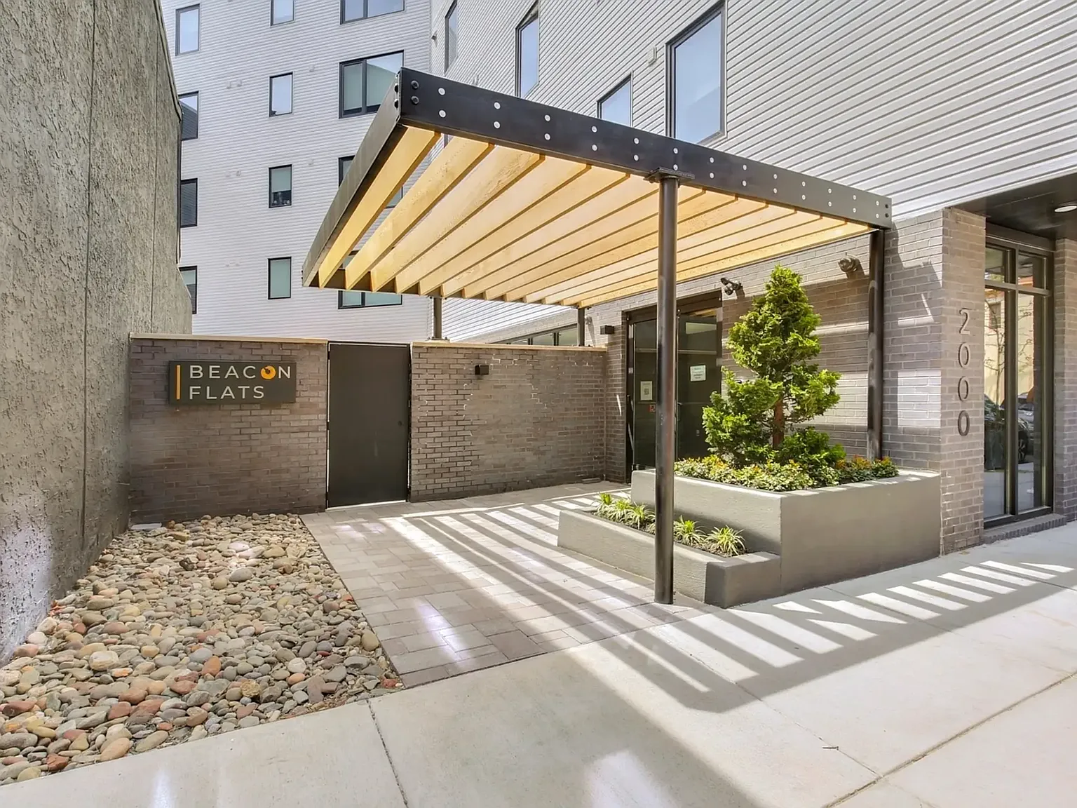 The Beacon Flats — Photo 2