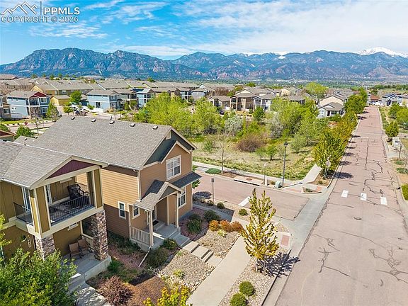 3rd image of 2401 Ellingwood Dr