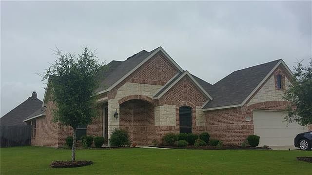 1st image of 126 Manor Ln