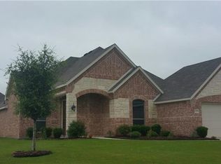 126 Manor Ln, Waxahachie, TX 75165