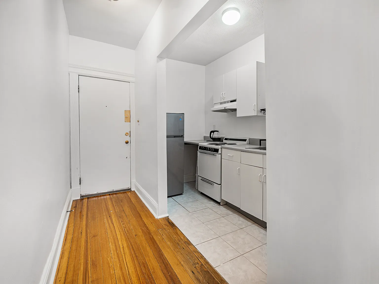 1 bed, 536 sqft, $2,350 — Photo 4