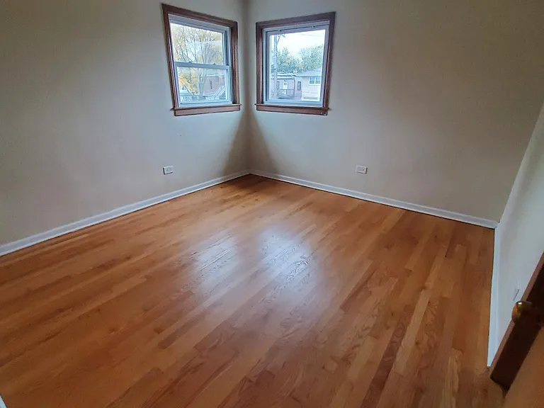 7122 W Windsor Ave #2S — Photo 5