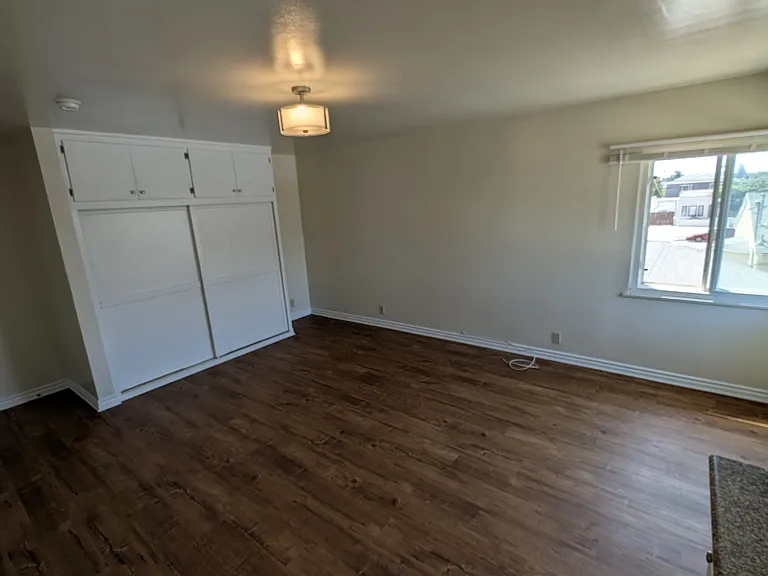 517 S Eucalyptus Ave #9 — Photo 2