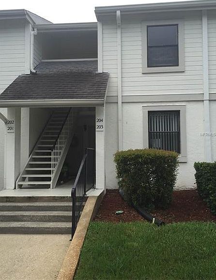 1st image of 204 Meadow Ln #000
