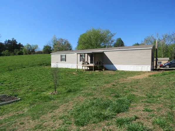2007 Pollard Rd, Walling, TN 38587