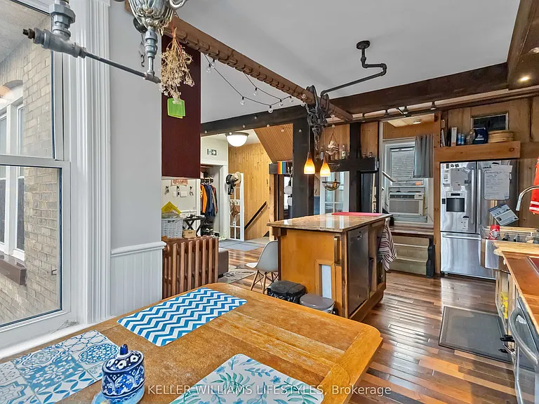 92 Kent St #UPPER — Photo 23