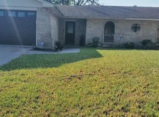 4135 Sierra Cir, Corpus Christi, TX 78410