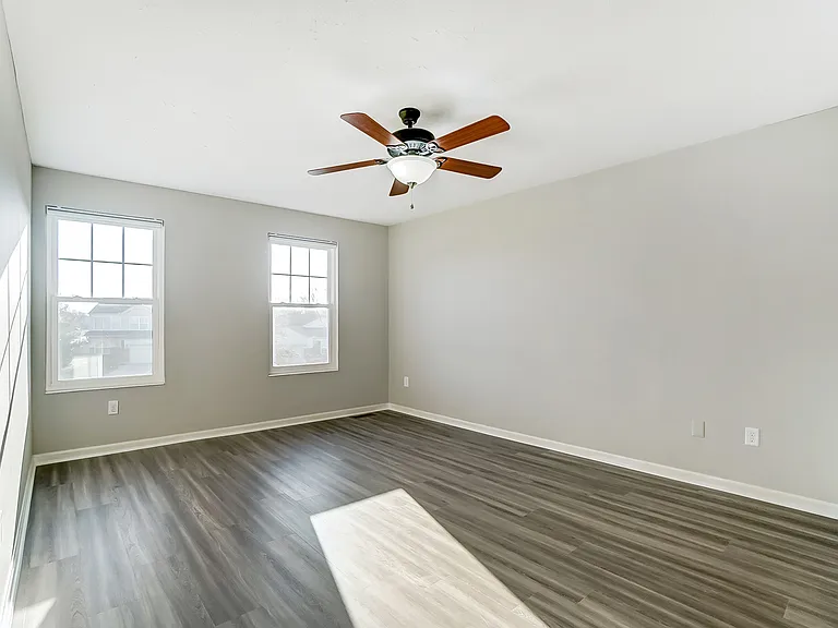 6721 Bedington Ln — Photo 39