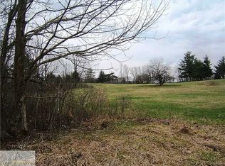 4646 Howe Rd, Bath, MI 48808