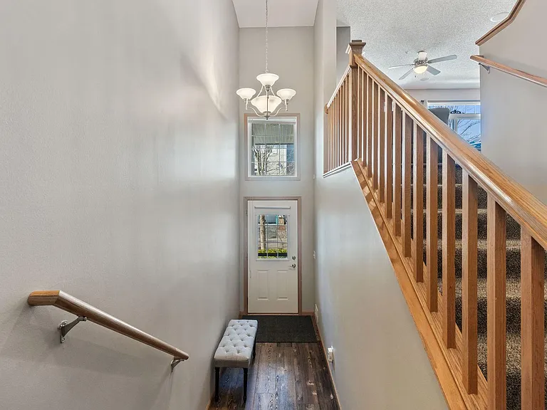 15570 Eagles Nest Way — Photo 6