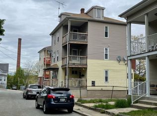 24 Montcalm St FLOOR 1, Woonsocket, RI 02895