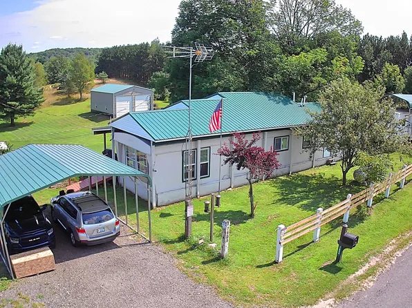 7604 S Saddler Rd, Chase, MI 49623