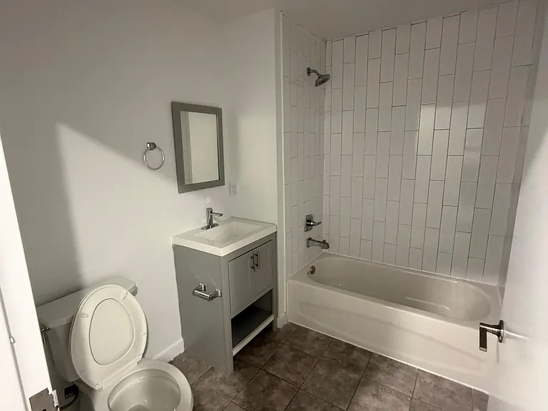 135 Beech St #505 — Photo 6