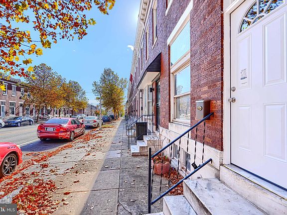 2nd image of 424 N Linwood Ave