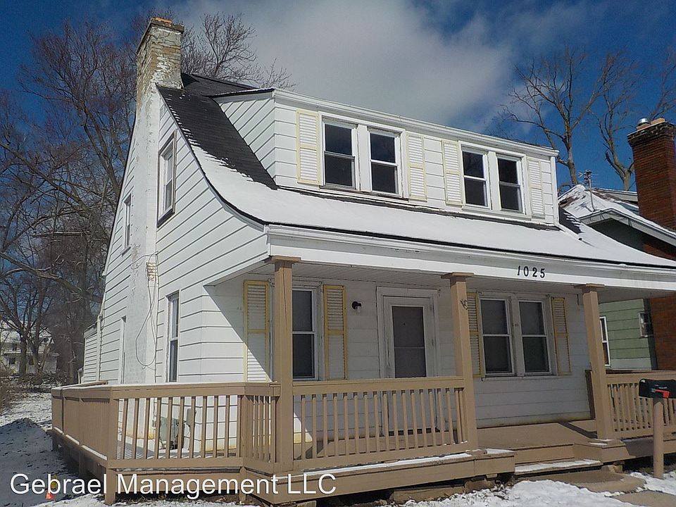 1025 Gladwin St, Flint, MI 48504 Zillow