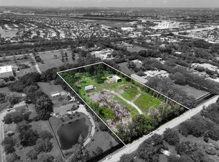 14390 Mustang Trl, Southwest Ranches, FL 33330