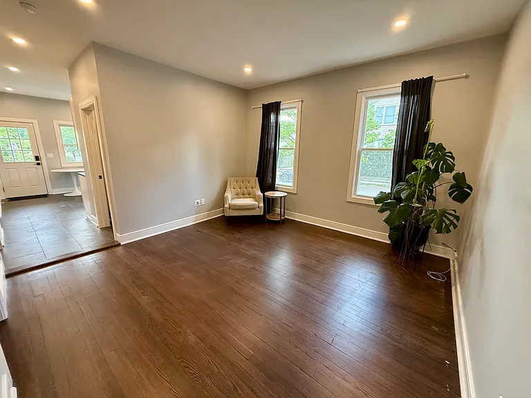 686 Lafayette Ave #1 — Photo 8