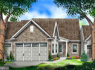 360 Meadow Rose Dr #225, Lititz, PA 17543