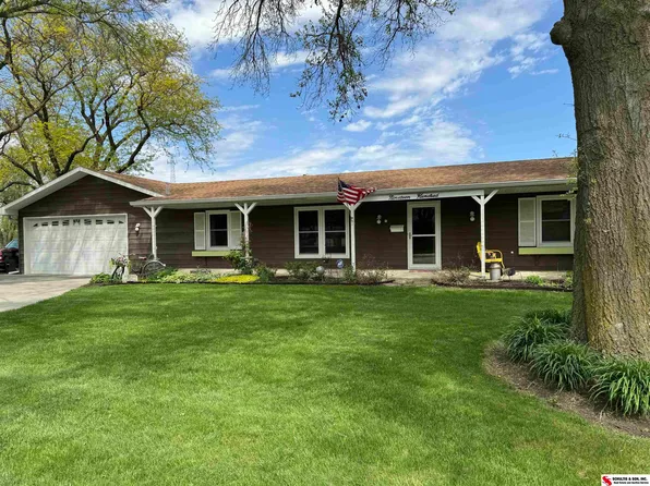 1900 S 5th Ave, Beatrice, NE 68310